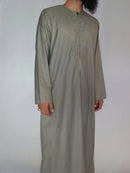 Simple Omani Thobe