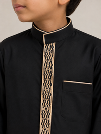Black and Gold Saudi Thobe