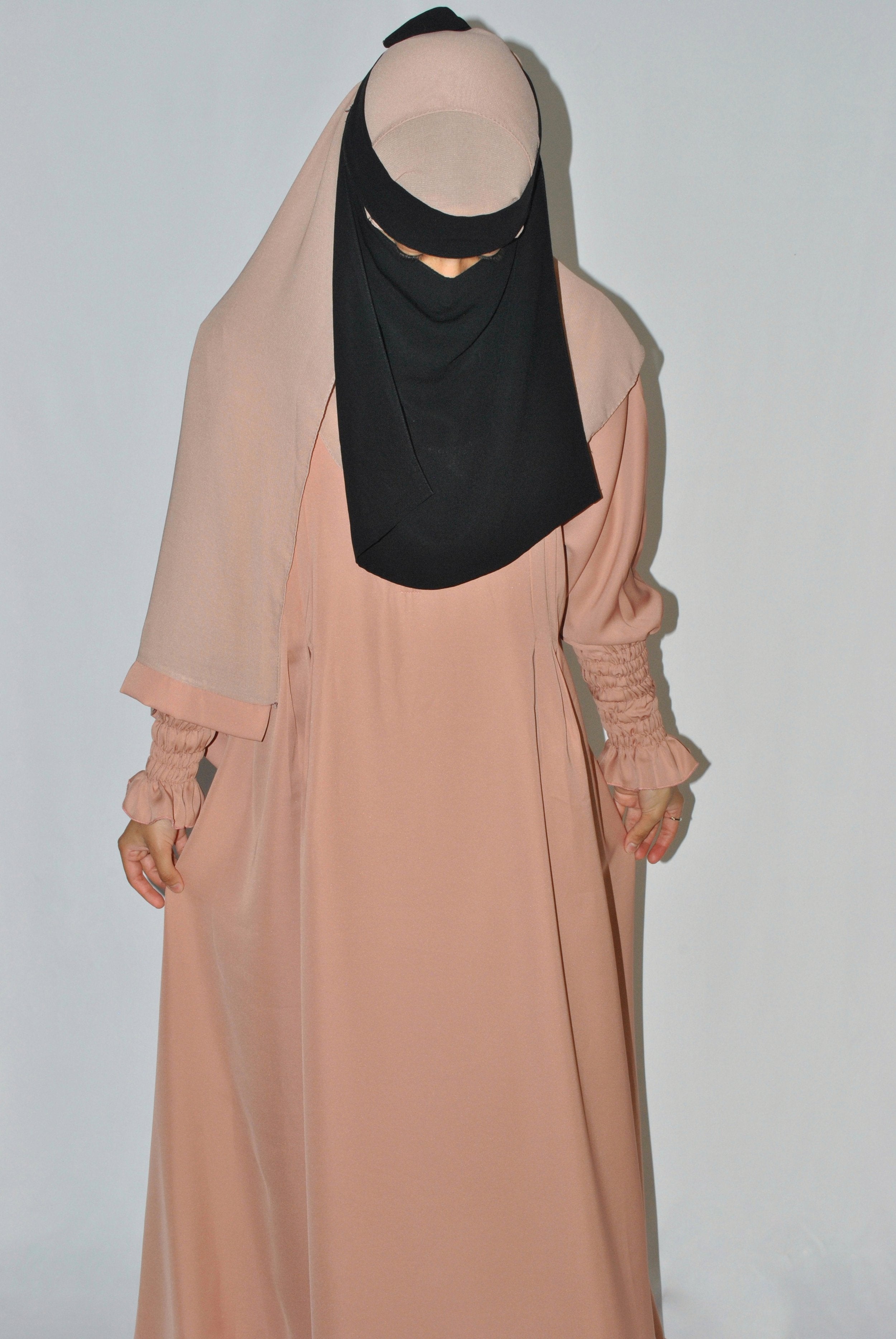 Cuffed Sleeve Peach Abaya