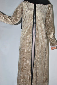 Elegant cream velvet overcoat with beautiful embossed floral patterns and long sleeves