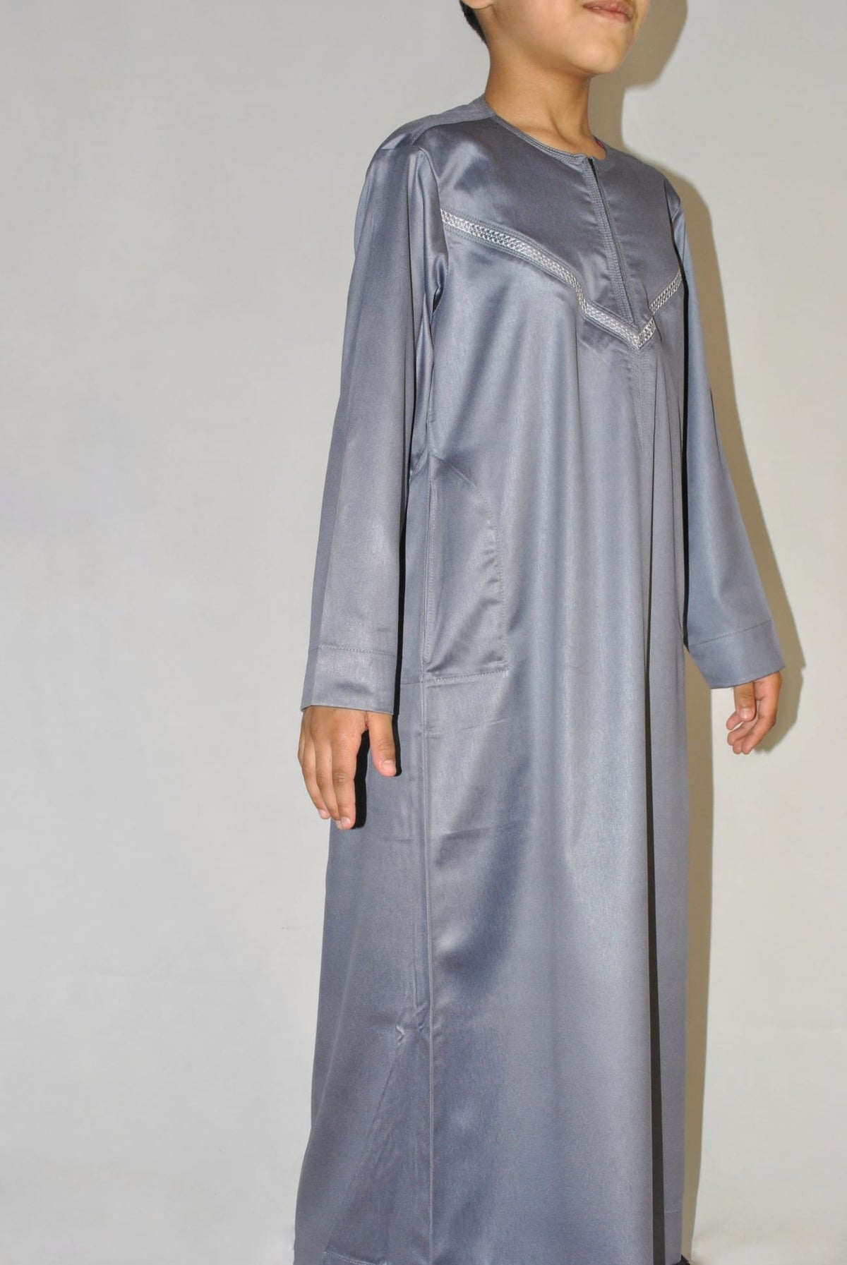 Boys’ Grey Omani Thobe