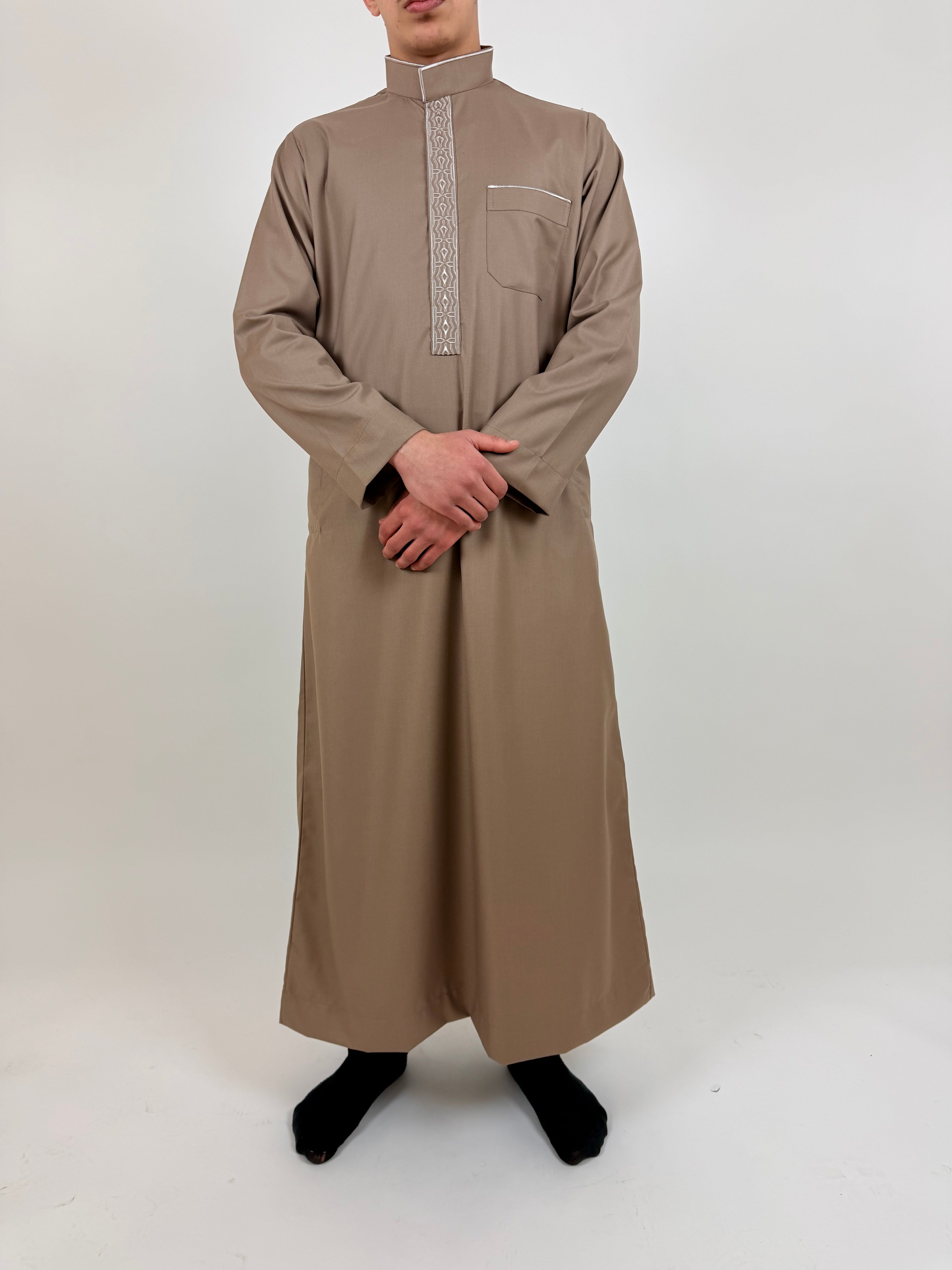 Sand coloured Saudi Thobe – Sunnah Culture